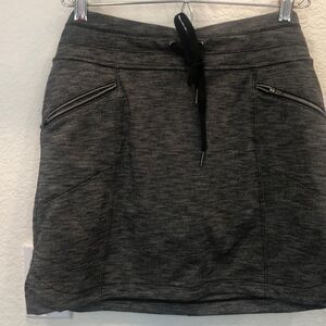 Athleta  Xsmall skirt/shorts